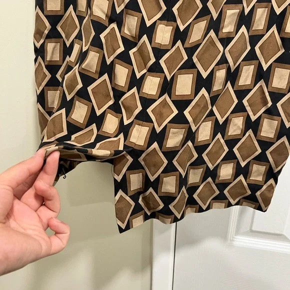 Ann Taylor Women’s Silk Skirt - Picture 2 of 6